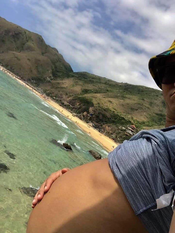 "Đáng yêu, "độc đáo", là những cụm từ xuất hiện liên tục trong các bình luận về bộ ảnh bụng bia của Hoàng Hải trên MXH.