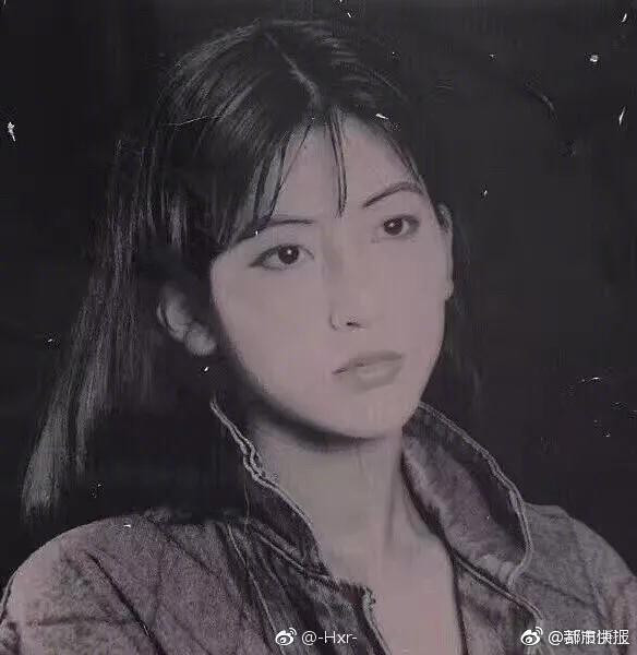 Vì vậy, giới trẻ Trung Quốc đang "phát cuồng” bởi một trào lưu có tên "Mẹ đẹp".