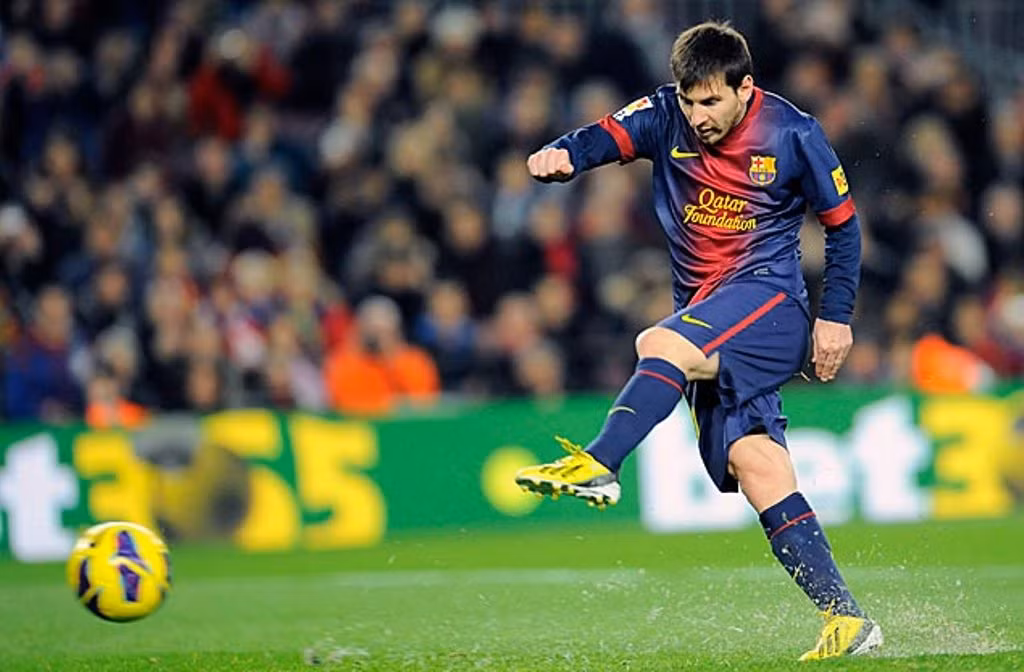 Nhung ki luc Lionel Messi huong toi trong nam 2016-Hinh-6