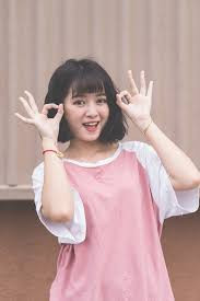 Nhờ những tố chất hơn người của mình, "Đóa Nhi phiên bản Việt" này hiện đang là một mẫu ảnh, diễn viên, ca sĩ được đông đảo mọi người biết đến.