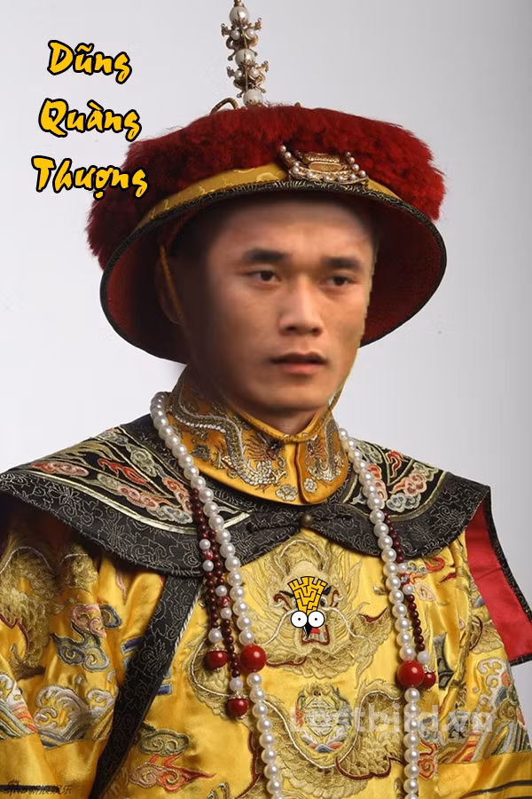 Dưới sự sáng tạo của cư dân mạng Việt thì chúng ta tiếp tục đón nhận một ảnh chế mới với dàn mẫu rất quen mặt đó chính U23 Việt Nam. Trong bộ ảnh mới này họ hóa thân thành những nhân vật trong hoàng cung.