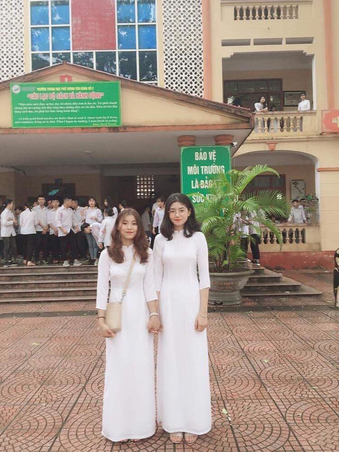 Điển hình như cặp đôi bạn thân Hoàng Thị Khánh Linh và Hoàng Thị Phượng đến từ Bắc Giang khi họ cùng nhau " dậy thì thành công".