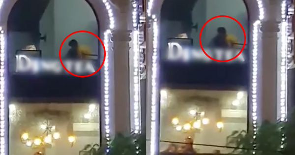 Trong lúc đó, một góc quán cà phê, trà sữa vắng vẻ có thể trở thành nơi lý tưởng để họ gần gũi nhau. Sự thiếu kiềm chế đó, được cho rằng thua bản năng.