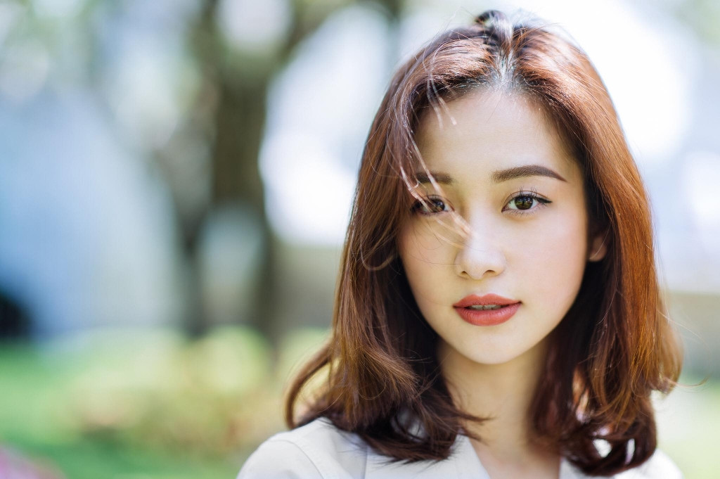 Trước đó ít ngày, khi đăng loạt ảnh bikini trong chuyến đi du lịch, Jun Vũ bị nghi có can thiệp photoshop.