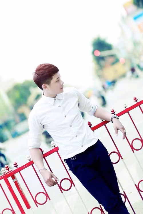 Ngọt Ngào có quan niệm sống: 'Luôn mở lòng và vị tha trước những sai lầm của đối phương, điều đó cũng làm mình thoát sự bực tức và trở nên vui vẻ trong cuộc sống'.