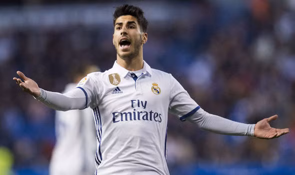 M.U có thể mua được Asensio. Theo tin chuyển nhượng bóng đá từ tờ Don Balon, tiền vệ Marco Asensio đang được M.U theo đuổi. Cầu thủ người Tây Ban Nha lo ngại sẽ có tương lai như Alvaro Morata, người đã dành phần lớn thời gian trên ghế dự bị mùa trước. Và một động thái chuyển tới Premier League có thể sẽ được anh cân nhắc trong thời gian tới. Ảnh: Don Balon