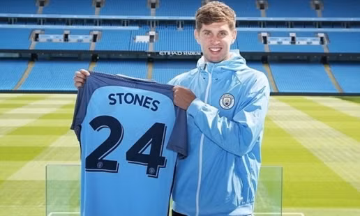 Man City đã đưa John Stones về sân Etihad với giá 47,5 triệu bảng. Trung vệ người Anh là cái tên được nhiều đại gia theo đuổi sát sao nhất trong 3 năm qua.