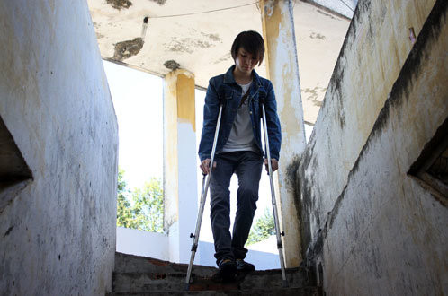 Cô được bệnh viện trả về cho gia đình vào trưa nay 7/12 và trút hơi thở cuối cùng vào tối cùng ngày.