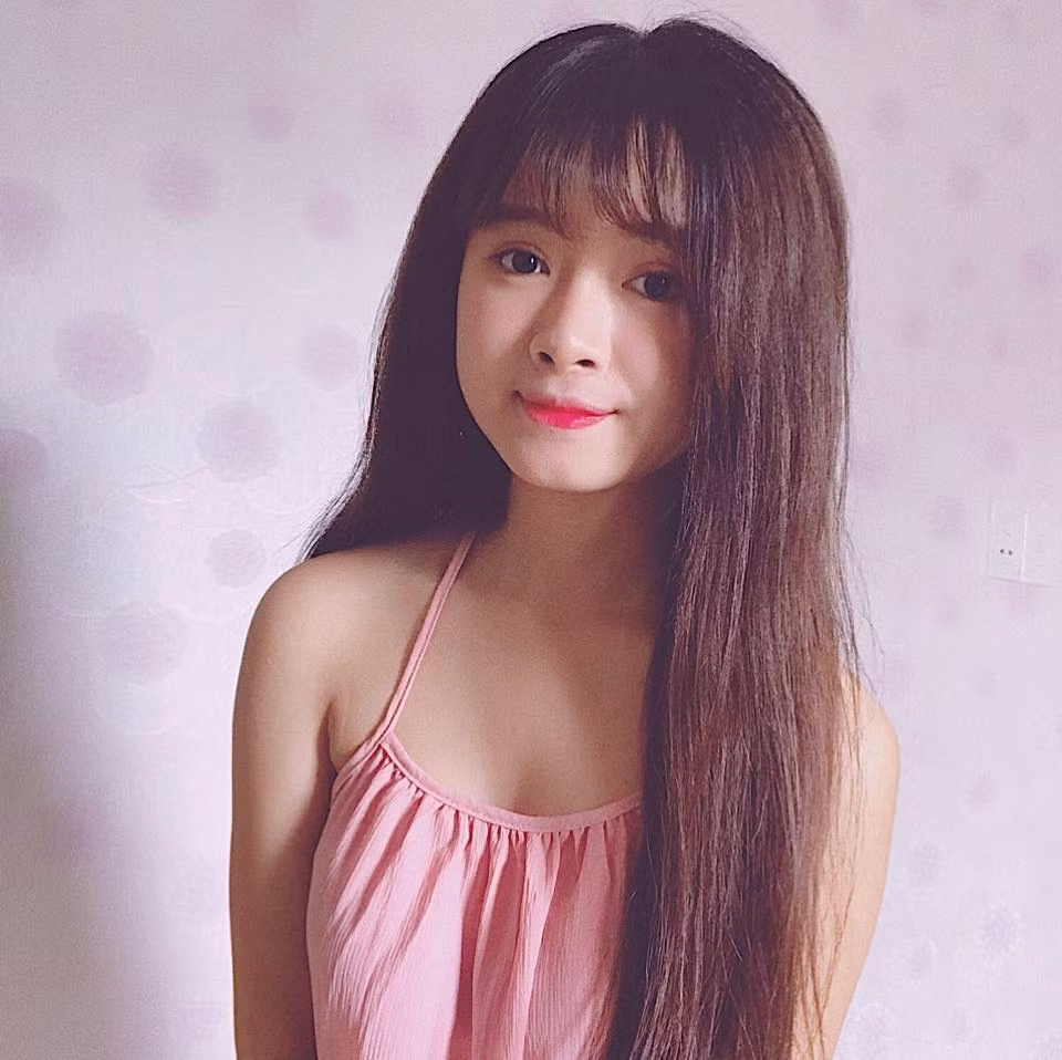 Thời gian tới, Bảo Uyên cho biết, bản thân sẽ cố gắng, phấn đấu hơn nữa để theo đuổi nghiêm túc sự nghiệp diễn xuất. Ảnh sử dụng trong bài: Facebook nhân vật.