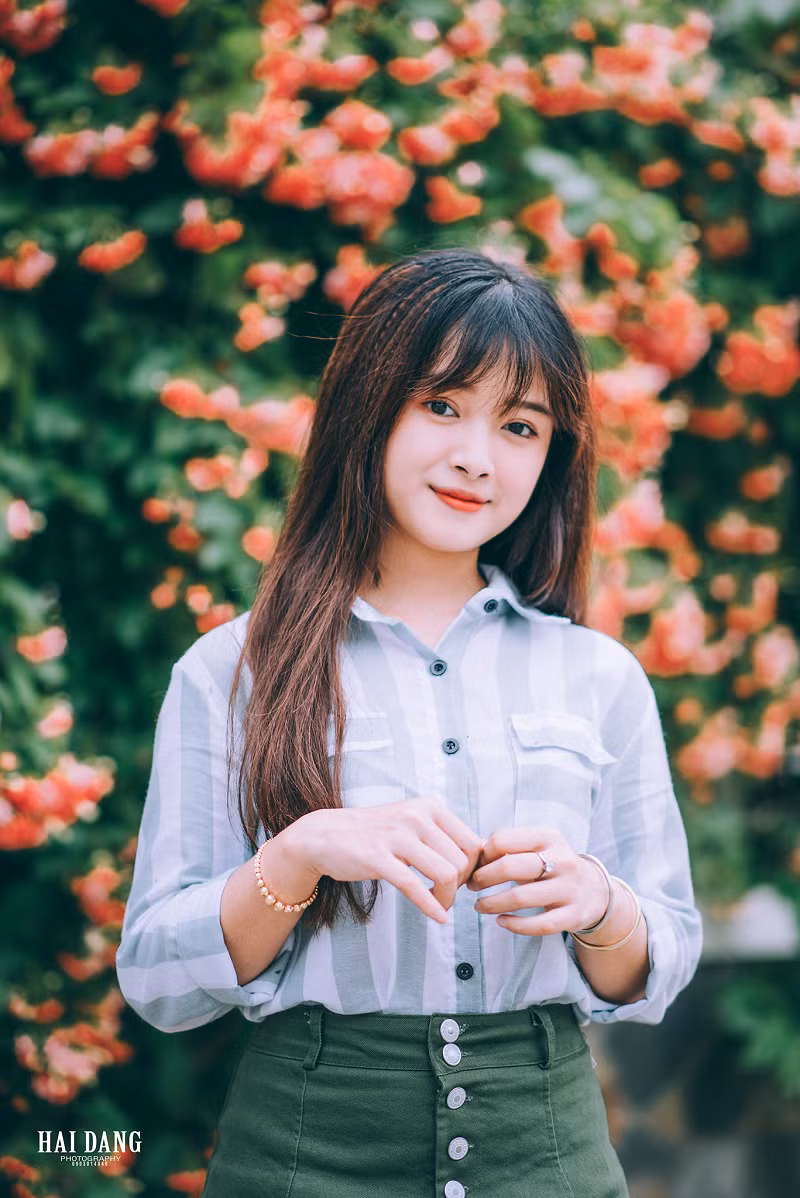 Được biết, dù là sinh viên của trường Đại học Văn hóa nghệ thuật Quân đội nhưng vì niềm đam mê điện ảnh nên Bảo Uyên đã quyết định bảo lưu kết quả để theo nghiệp diễn xuất.