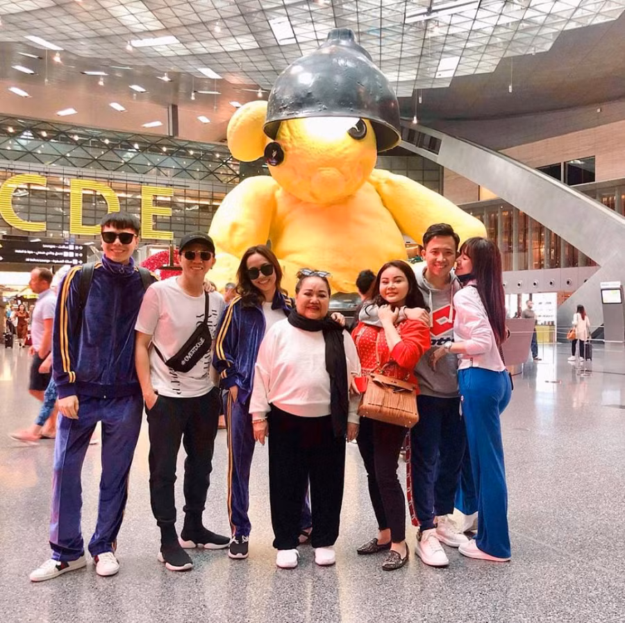 Trinh Thang Binh - Dieu Nhi - Anh Tu gay xon xao voi “tinh tay ba“?