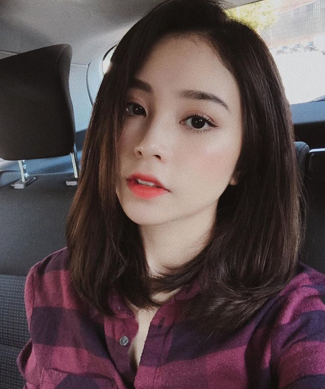 Mỗi người trong đội phù dâu toàn hot girl mới được đăng tải đều sở hữu những nét thu hút khác nhau, khó lòng rời mắt.