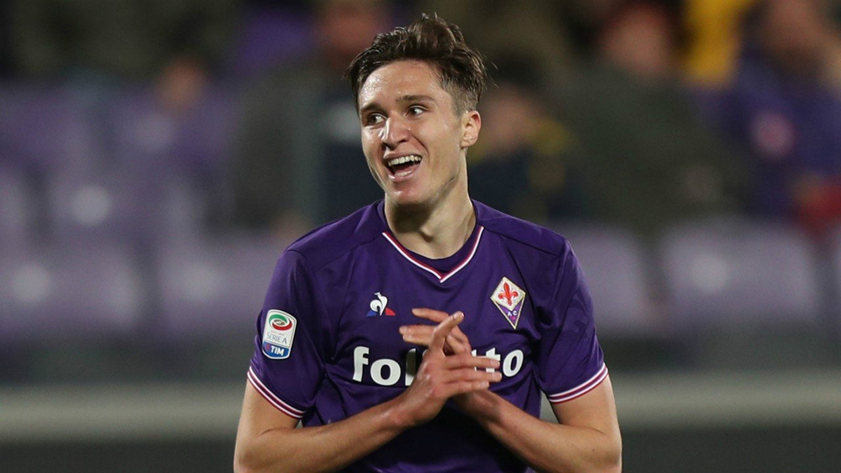 Federico Chiesa đang trở thành gương mặt được săn đón trên thị trường chuyển nhượng châu Âu, và Chelsea là đội mới nhất vào cuộc.