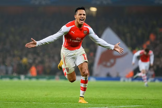Xếp ở vị trí cuối cùng trong danh sách của Caughtoffside là Alexis Sanchez cũng của Arsenal với 130.000 bảng/ tuần.