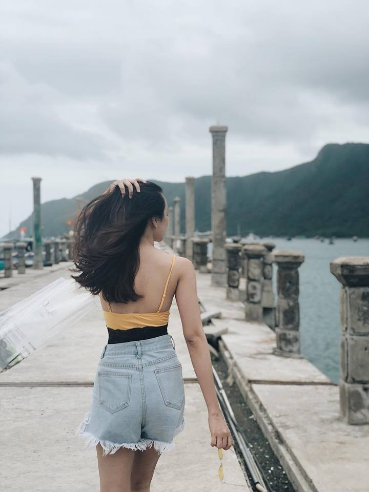 Bộ ảnh của Thiên Nga tại Côn Đảo gây nhiều tranh cãi.