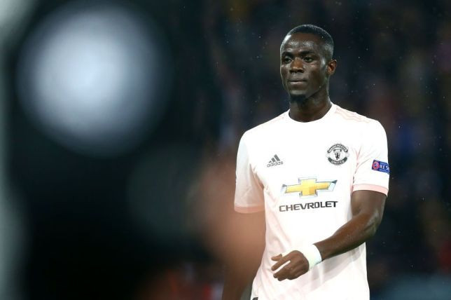 Theo Mirror, MU sẽ tìm cách thu lại số tiền 30 triệu bảng mà họ đã đầu tư vào Eric Bailly và cách đơn giản nhất đó là bán cho Arsenal.