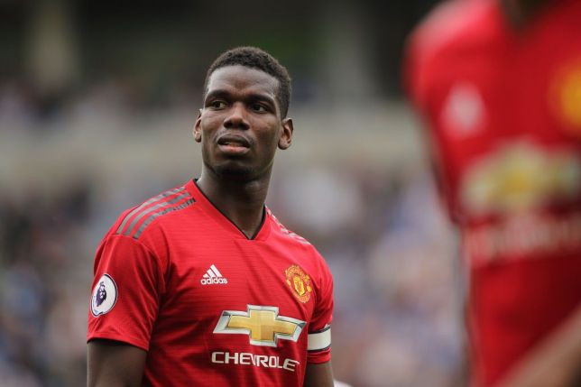 The Sun đã đưa tin khẳng định, theo nguồn tin nội bộ mà họ có được thì Paul Pogba chắc chắn sẽ ở lại Old Trafford sau cuộc nói chuyện riêng với Solskjaer. Paul Pogba đã có kế hoạch chia tay Old Trafford vào mùa Hè này nhưng tiền vệ người Pháp đã thay đổi ý định sau khi Ole Solskjaer lên thay thế HLV Jose Mourinho.