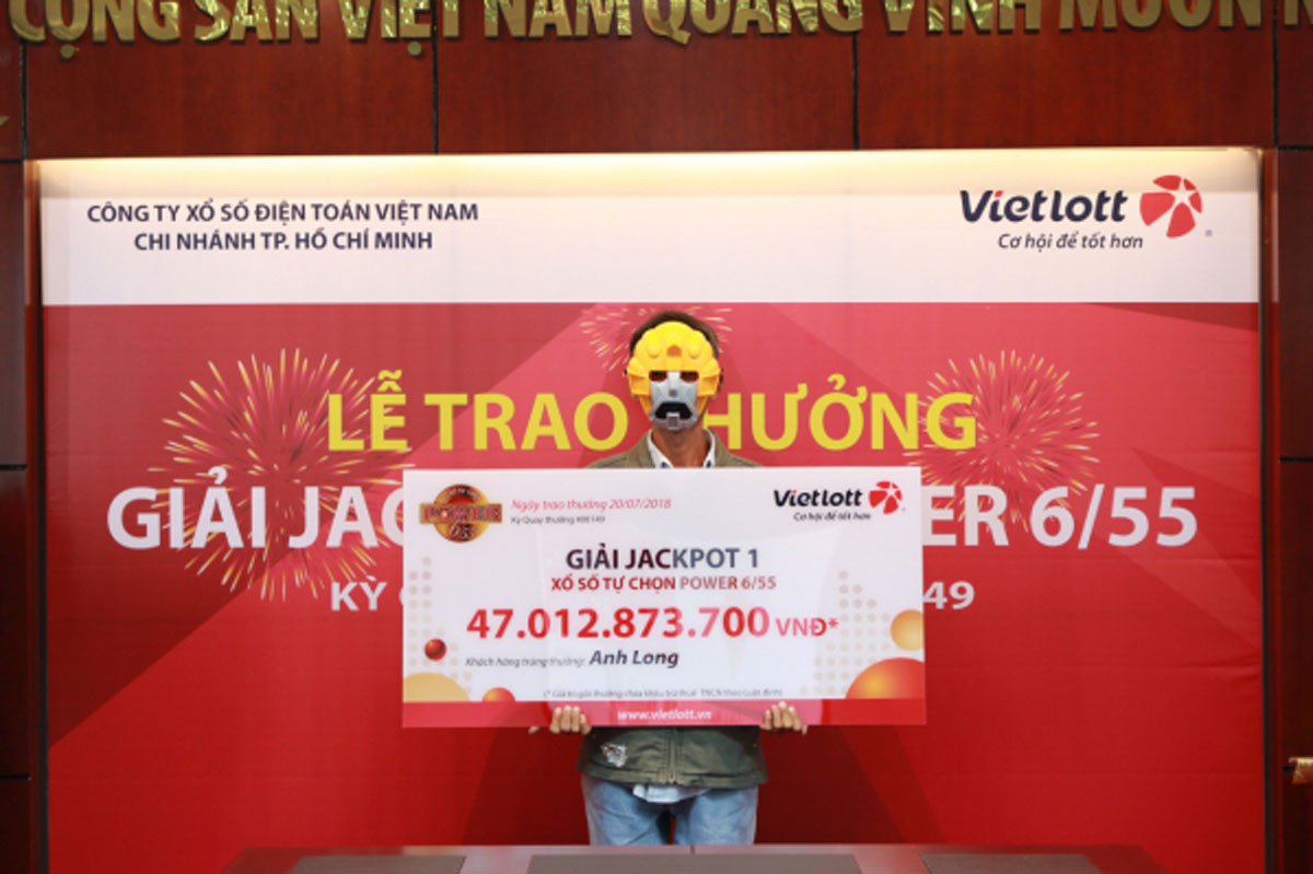 Anh Long nhận giải Jackpot 1 trị giá hơn 47 tỷ đồng.