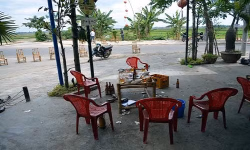 Hiện trường vụ án mạng. Ảnh: Tiến Hùng