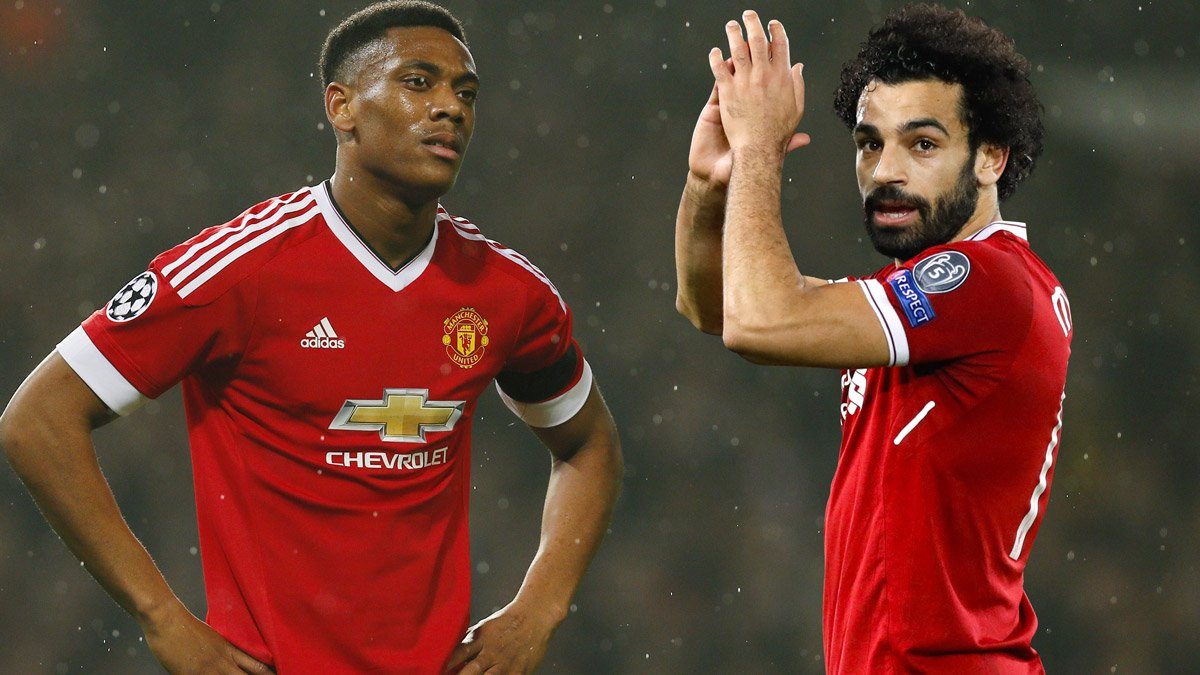 Chuyển nhượng bóng đá từ The Sun, M.U đang tiếp xúc với Liverpool để đưa ra đề nghị chuyển nhượng với Mohamed Salah và Martial được mang ra để tế thần.