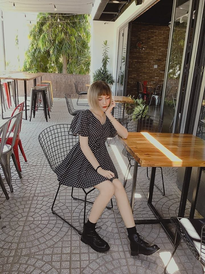 Những bức ảnh trên trang cá nhân của Kim Anh nhận được sự quan tâm của nhiều người và không ít những lời khen dành cho cô bạn đã được để lại.