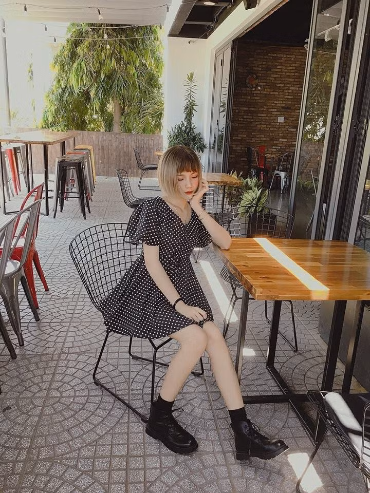 Những bức ảnh trên trang cá nhân của Kim Anh nhận được sự quan tâm của nhiều người và không ít những lời khen dành cho cô bạn đã được để lại.