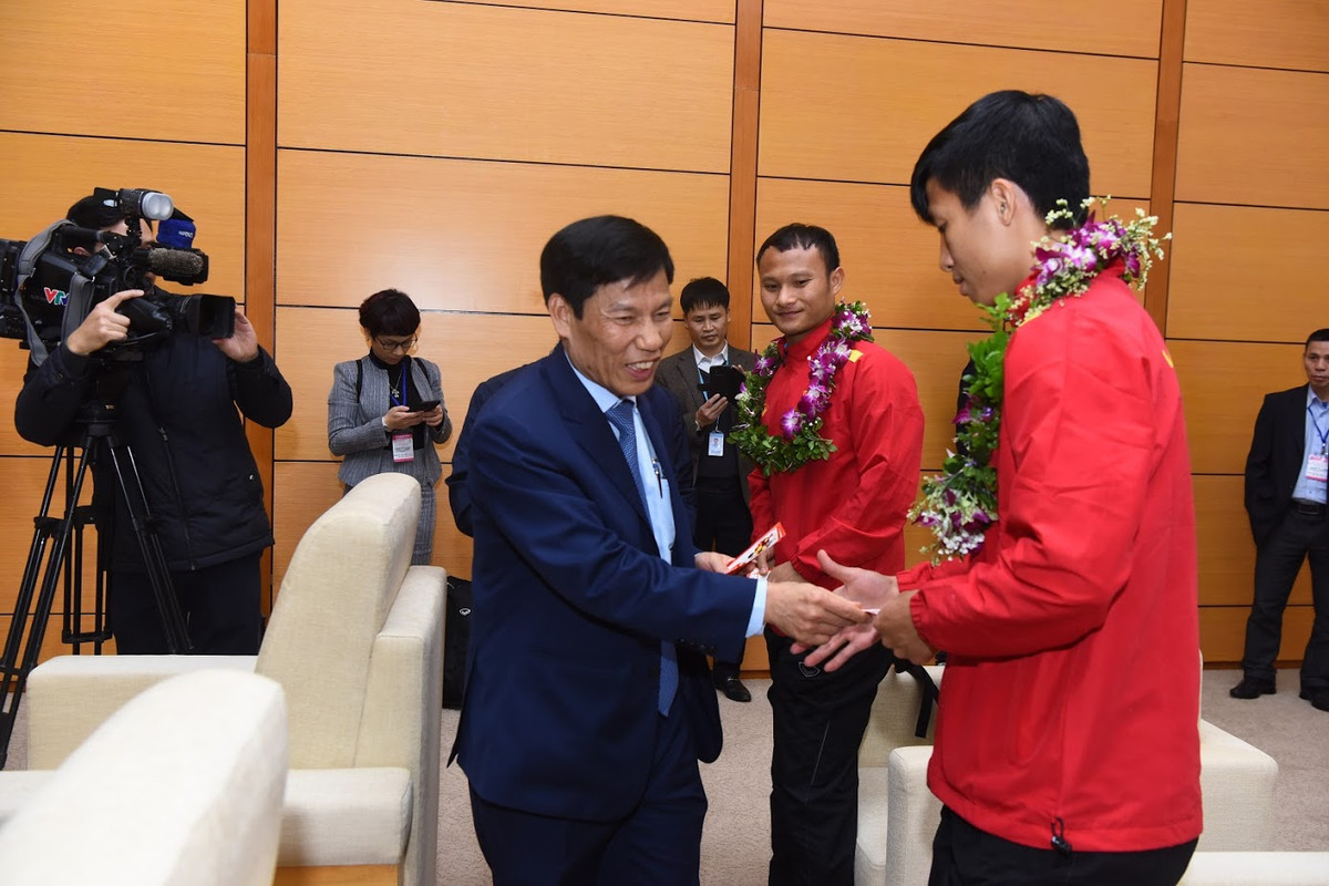 Dự kiến, sau khi trở về, các cầu thủ sẽ được tạo điều kiện nghỉ ngơi, ăn tết bên gia đình và sau đó sẽ tập trở lại CLB để chuẩn bị V.League 2019.