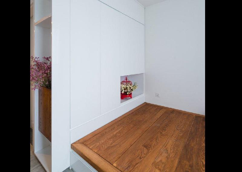 Sau khi đăng quang Hoa hậu Hoàn vũ 2015 và chăm chỉ hoạt động nghệ thuật, Phạm Hương đã sở hữu được một nơi sống cao cấp tại TP.HCM.