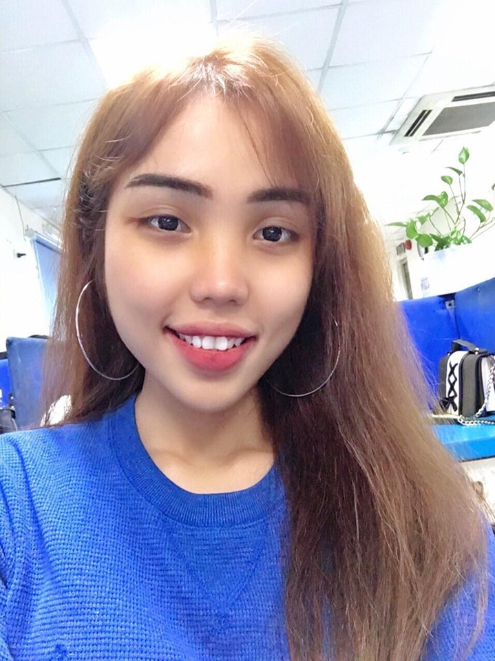 Sau khi được sơ cứu chống sốc bỏng ban đầu tại Bệnh viện Đa khoa Đà Nẵng, Lan Vy được chuyển thẳng đến Viện Bỏng Quốc gia (Hà Nội). Tại đây, Vy được các bác sĩ tái tạo khuôn mặt bằng kỹ thuật vi phẫu để tránh tình trạng co kéo vết sẹo.