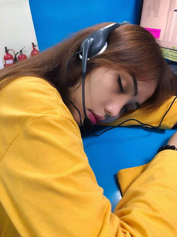 Nickname Minh Hải bình luận: "Nhìn mà xót xa quá, trước kia gương mặt đẹp đẽ vậy mà lại bị người chồng mặt "người dạ thú" phá hoại. Tiếc thật, cần phải tìm lại công bằng cho cô gái".