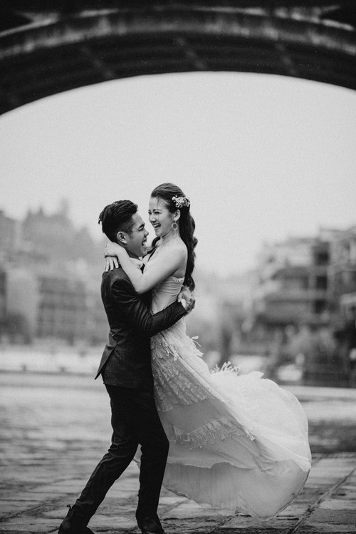 Bí quyết của Quang Huy trong tình yêu đó là việc luôn tôn trọng và cố gắng thấu hiểu nhau sẽ giúp giữ gìn tình yêu dài lâu.