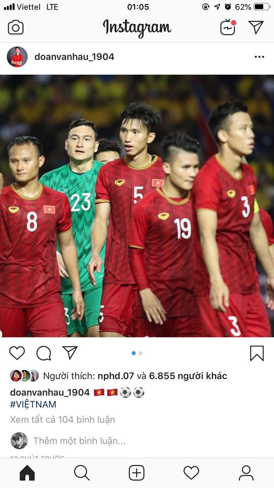 Đoàn Văn Hậu không dùng nhiều mỹ từ như các đồng đội nhưng vẫn chia sẻ trạng thái vui mừng.