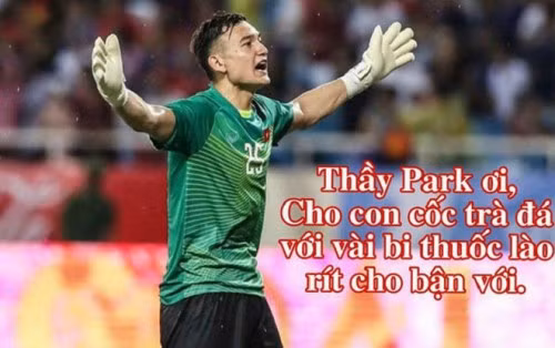 Chính bởi quá nhàn rỗi tại AFF Suzuki Cup 2018 nên Lâm Tây đã xin đủ thứ từ HLV Park, từ trà sữa cho đến trà đá rồi hẳn cả thuốc lào để ngồi hút cho có việc.