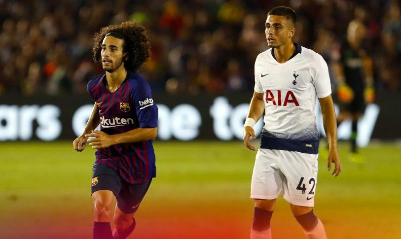 Trang chủ Barcelona xác nhận, họ đã kích hoạt điều khoản mua lại hậu vệ trái Marc Cucurella từ Eibar với giá 4 triệu euro. Mùa giải trước, Marc Cucurella thi đấu cho Eibar dưới dạng cho mượn và CLB này đã sớm kích hoạt điều khoản mua đứt với giá 2 triệu euro.