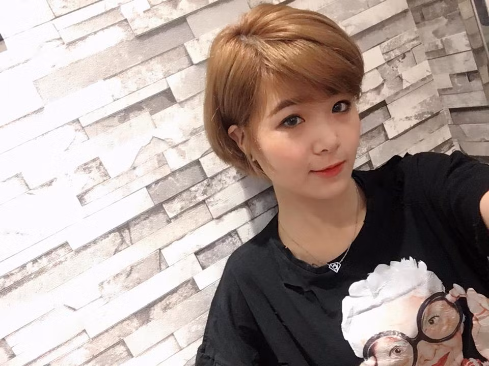 Vì chưa được học hành bài bản nên Yến Nhi chưa tự tin trình làng những sản phẩm của mình mà chỉ hát cover để duy trì hình ảnh.