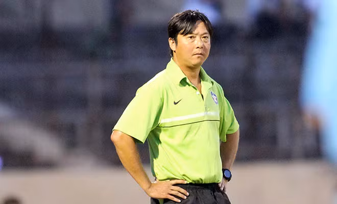 Tuy nhiên ở thời điểm này, khi mà bóng đá Việt Nam cần một cuộc đại phẫu, nhiều khả năng cựu tiền đạo ĐT Việt Nam sẽ nhận lời. Dù sao, ông cũng đã mang về quá nhiều thành công cho bóng đá Đà Nẵng và đến lúc cần một thử thách mới.