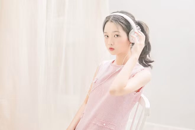 Từ một cô bé hồn nhiên, trong sáng, Lâm Thanh Mỹ thay đổi vẻ ngoài lớn phổng phao trong giai đoạn bước vào độ tuổi dậy thì.