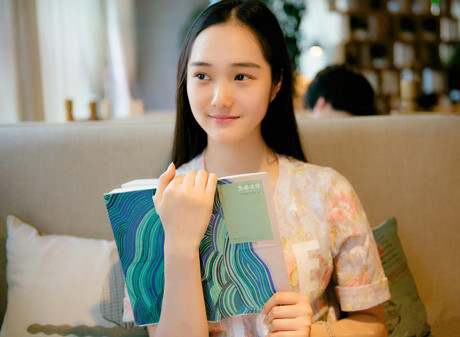 Ngoài nhan sắc Lý Ngạn Mạn còn được nhiều người ngưỡng mộ bởi tài năng diễn xuất nổi bật của mình.