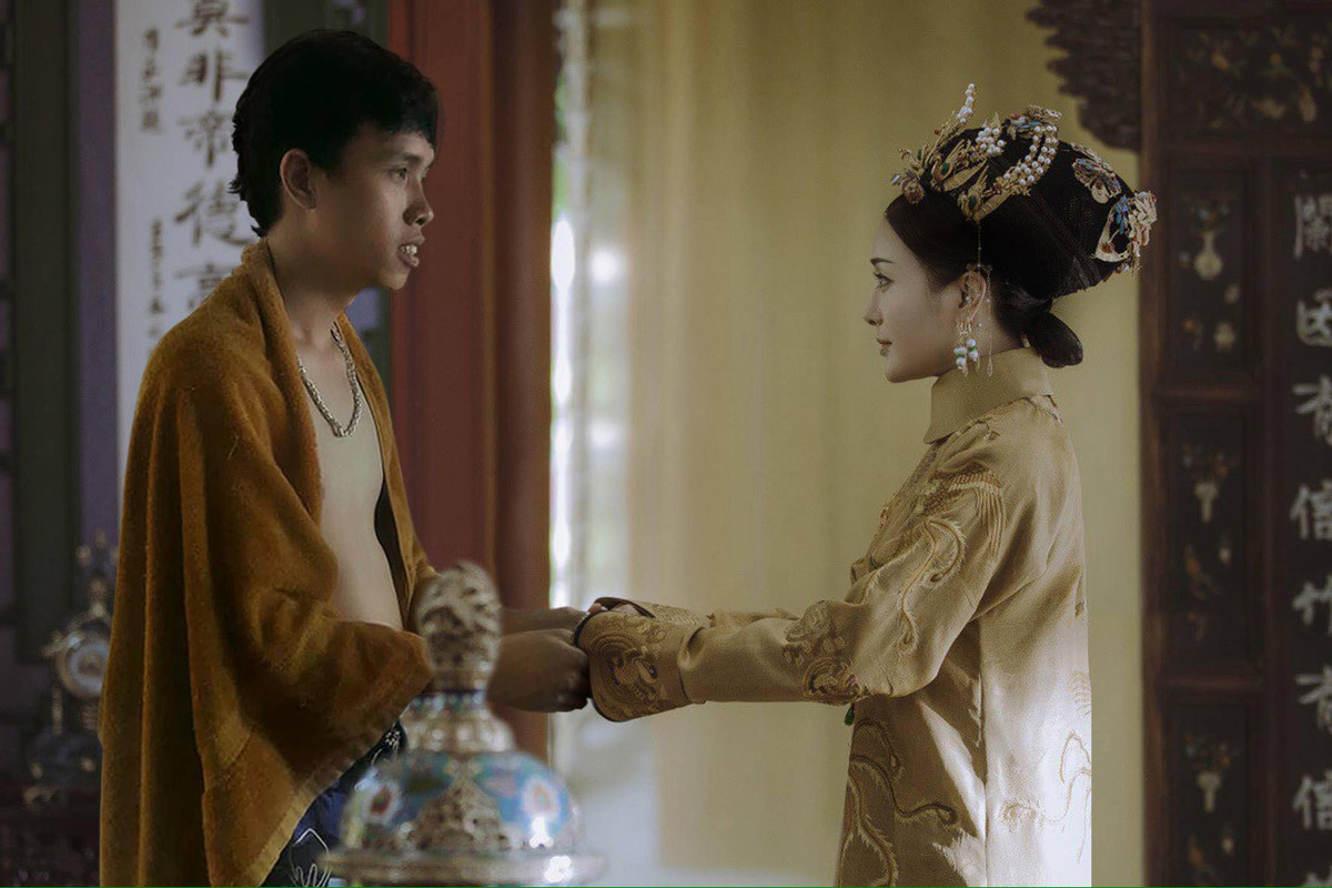 Sau khi thành công với những phim bom tấn của điện ảnh mỹ thì mới đây, Xuân Huy lại ra mắt album photoshop mới của mình và lần này chàng trai 26 tuổi đã mạnh dạn thử sức với những bộ phim cổ trang Trung Quốc.