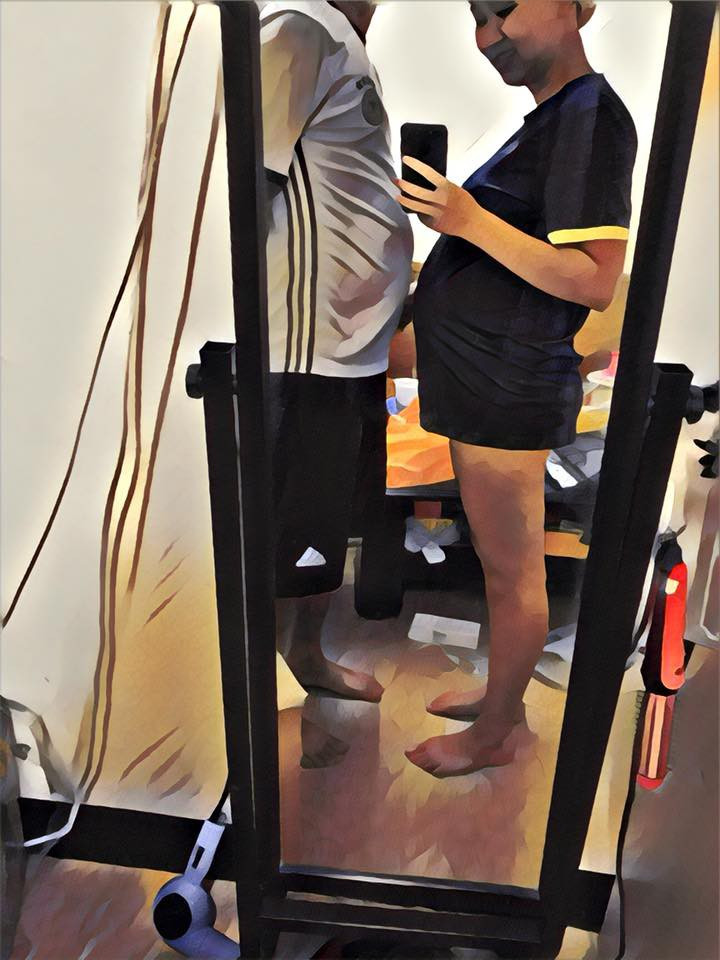 Ngay sau bài viết của cô vợ Chi Chút Chít được đăng tải đã có hơn 9000 lượt theo dõi và và rất nhiều bình luận sau khi được đăng tải trên một Fanpage.