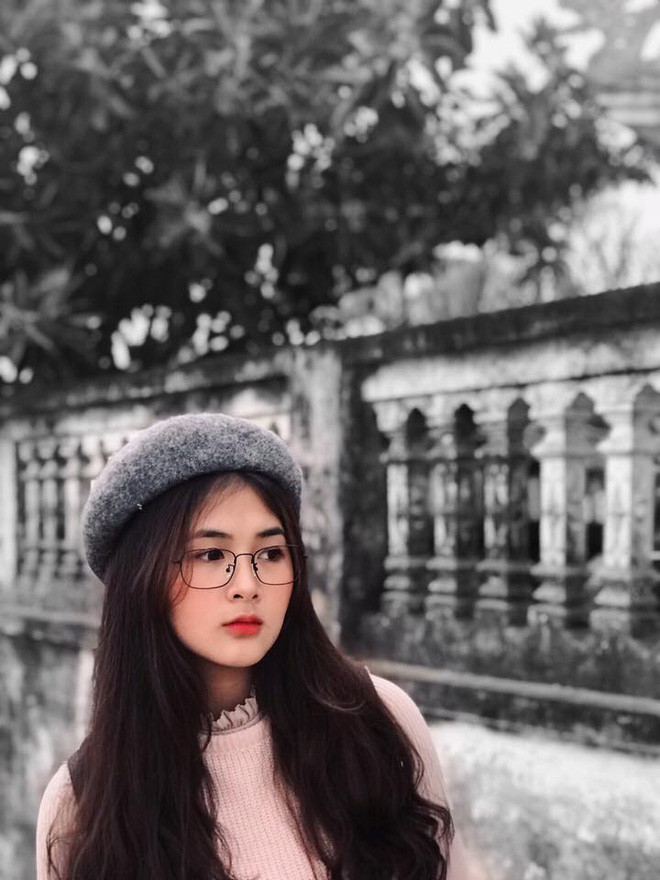 Quỳnh cho biết, học luật là định hướng của gia đình, còn bản thân nữ sinh 2001 mong muốn được theo đuổi con đường nghệ thuật chuyên nghiệp.