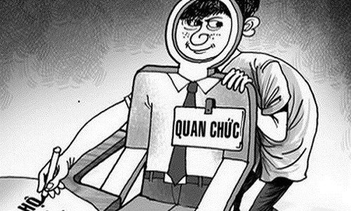 Chu tich xa di nghi mat van co bai thi phai thoi hoc