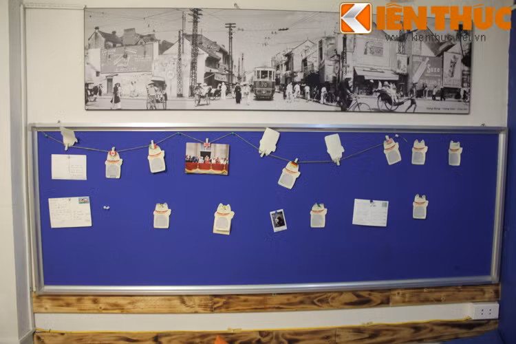 Chia sẻ về ngôi nhà mà Scott Matt đang ở, chị Hồ Hoài Thương (chủ nhân của Gà Hostel nói: "Dịch vụ cho khách du lịch thuê nhà này được mình thực hiện từ tháng 10 năm 2015. Mình cũng là người khá thích du lịch nên đã chọn đối tượng là những khách du lịch bụi để kinh doanh".