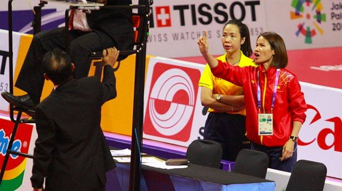 Ban tin ASIAD 2018: Cau may nu bi chu nha xu ep