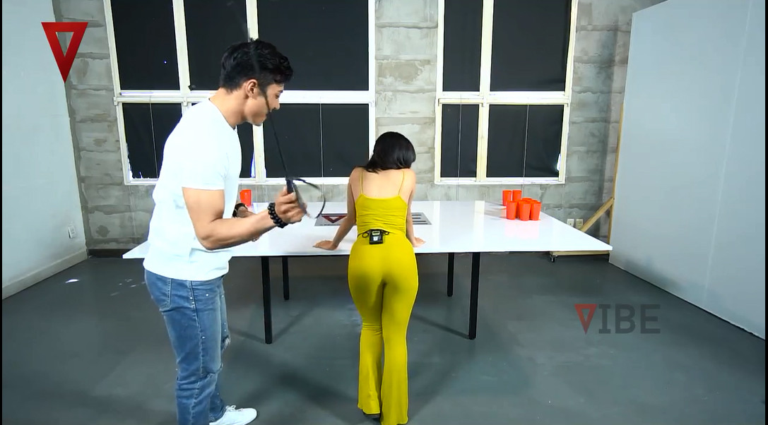 Vậy nên Dare Pong nên gắn nhãn 18+ để giới hạn đối tượng xem. Người nào cảm thấy có hứng thú thì theo dõi, còn không thích thì không nên xem.