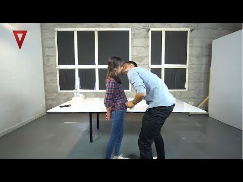 Nhiều người còn cho rằng ai tôn trọng thân thể mình đã không tham gia trò chơi phản cảm này.