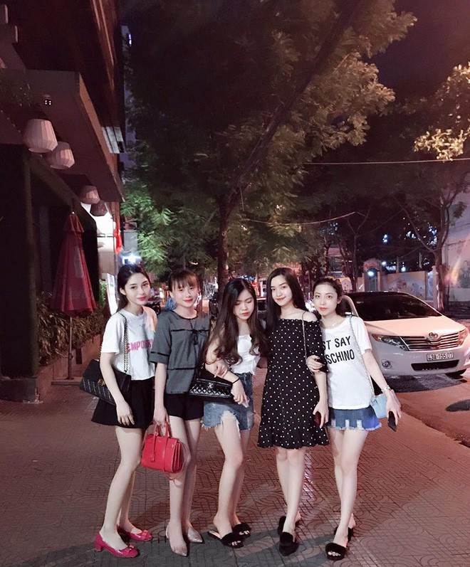 Ngoài Thảo Quyên vẫn đang đi học, những cô gái còn lại của hội bạn này đều đã có công việc ổn định.