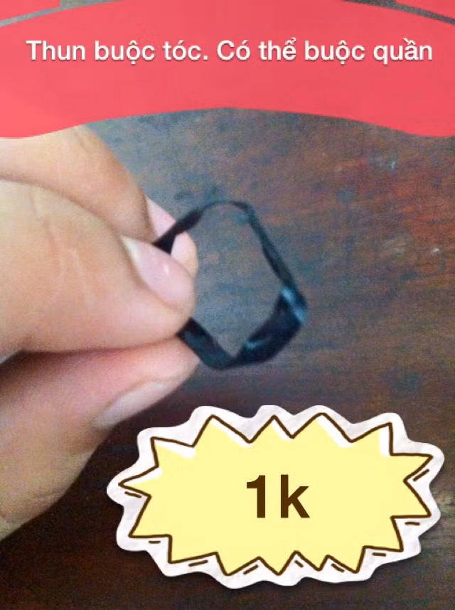 Dây chun buộc tóc giá 1 ngàn đồng.