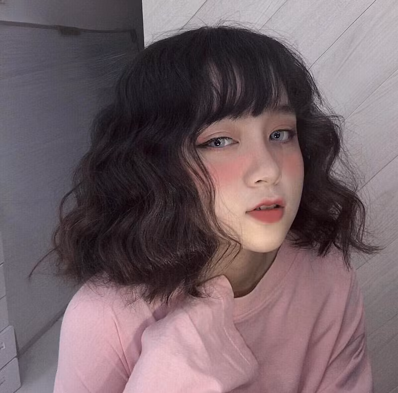 Nữ sinh 10X được nhắc tới có tên đầy đủ là Phạm Vũ Minh Tú, sinh năm 2001, hiện đang sinh sống và học tập tại TP Vũng Tàu.