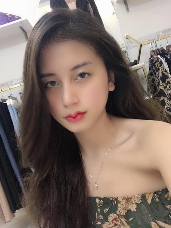 Bên cạnh những lời khen thì trào lưu bơm môi Mazda nhận phải không ít lời chê. Đa phần cư dân mạng nhận xét rằng sau khi làm thì gương mặt của "khổ chủ" trông khác hẳn đến nỗi không thể nhận ra.